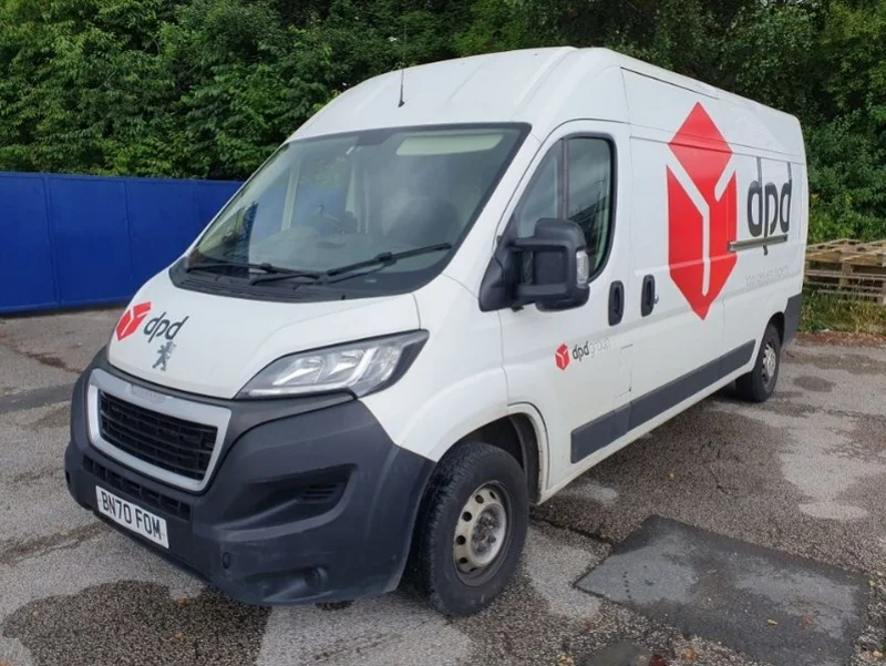JPS Chartered Surveyors - Motor Vehicle Auction | Citroen Dispatch, Peugeot Boxers, Ford Transit Connect - Auction Image 4